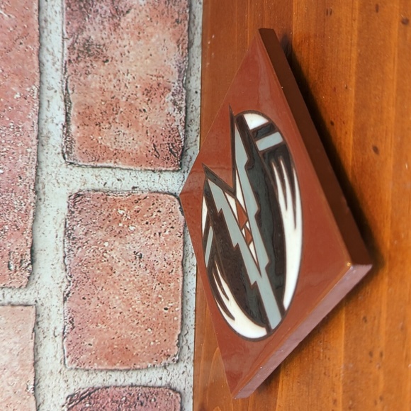 Vintage Southwest style decorative hand painted tile by Cleo Teissedre - Picture 3 of 4